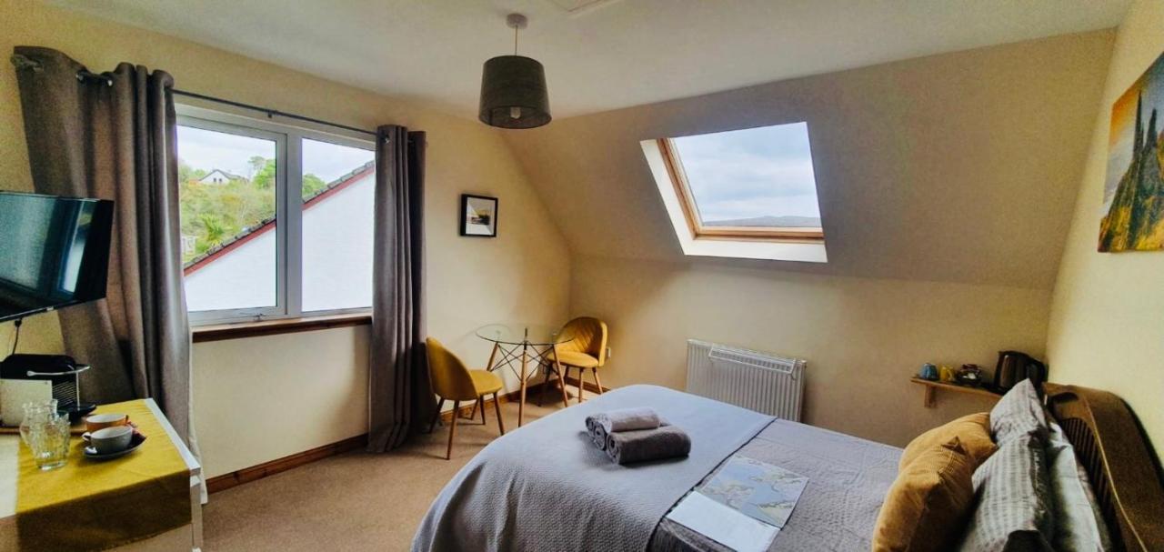 Feochan Rooms Portree Bagian luar foto